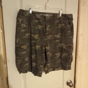 Mossimo Supply Co. Green Camo Cargo Shorts